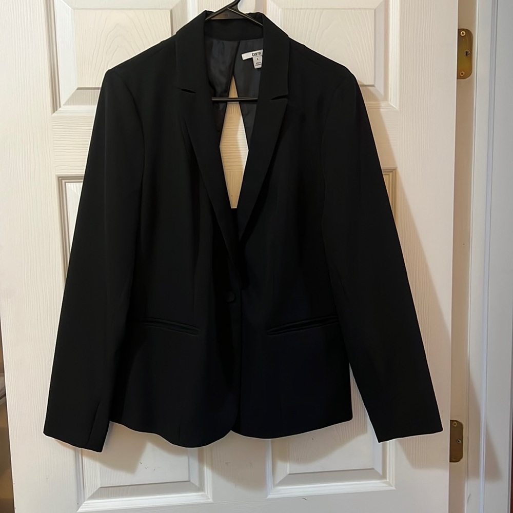 Bar III single button black blazer with cutout back